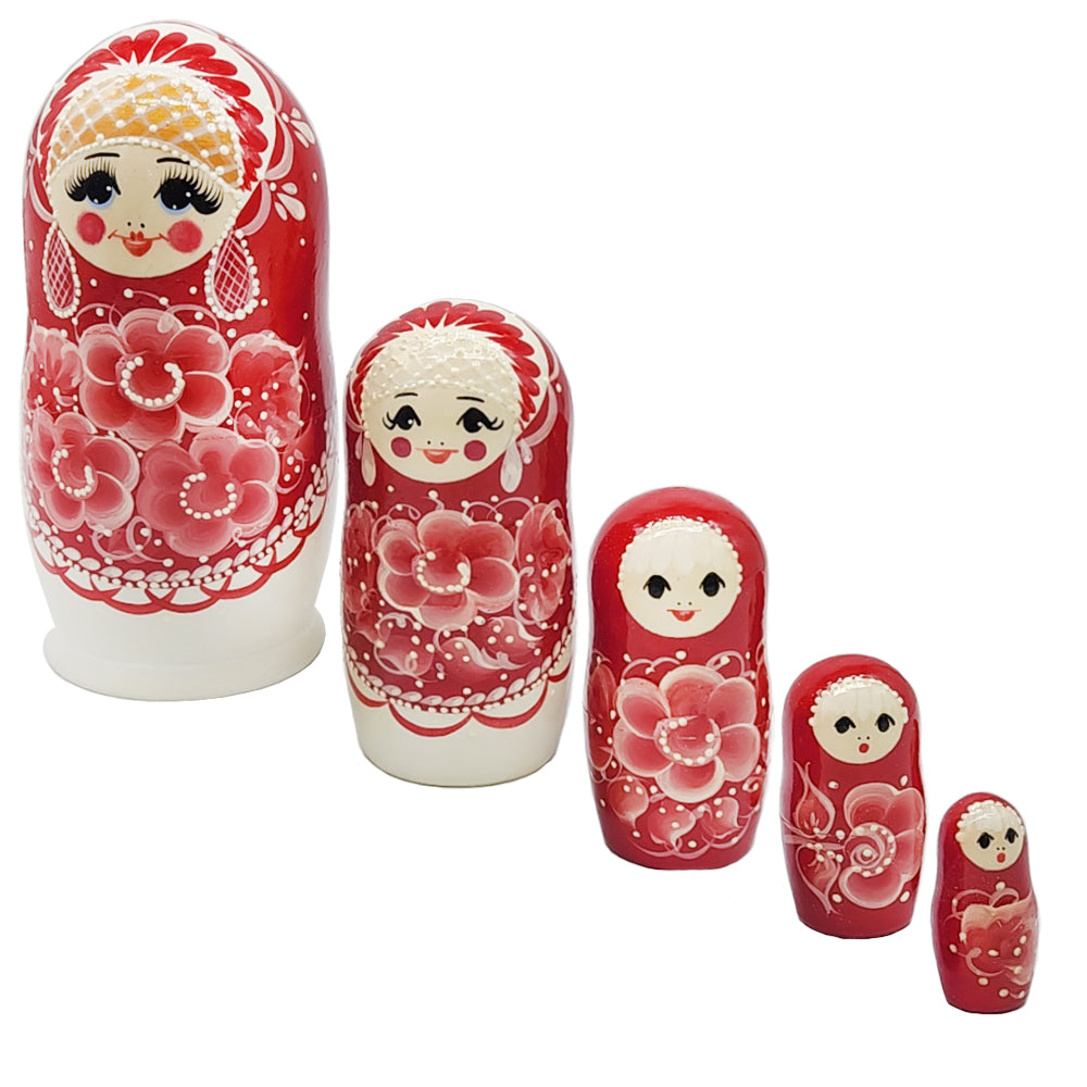 Matryoshka "Girls in Red", h=17cm, 5 Elements